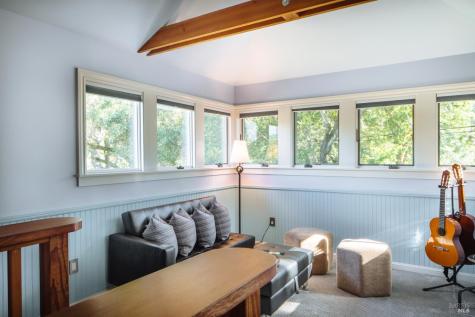 2288 Vineyard Road Novato CA 94947