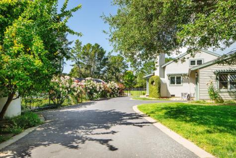 2288 Vineyard Road Novato CA 94947