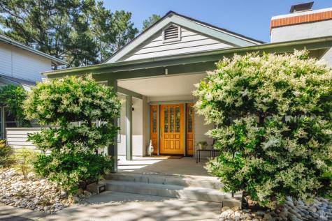 2288 Vineyard Road Novato CA 94947