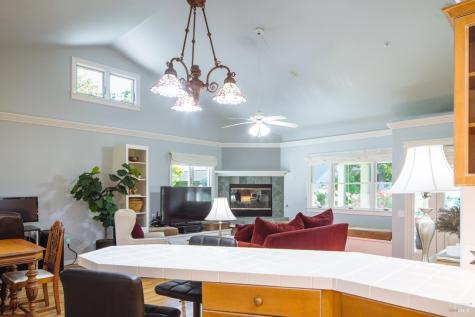 2288 Vineyard Road Novato CA 94947