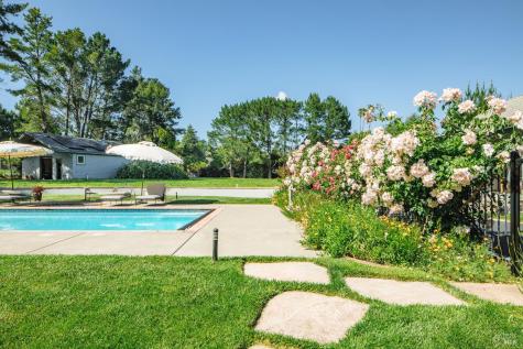 2288 Vineyard Road Novato CA 94947