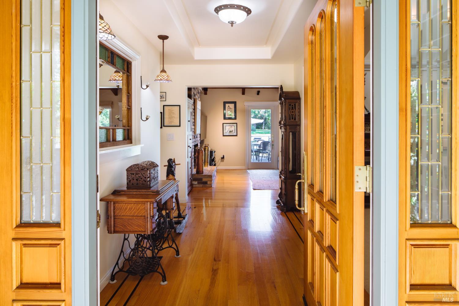 2288 Vineyard Road Novato CA 94947