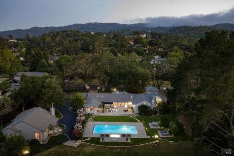 2288 Vineyard Road Novato CA 94947