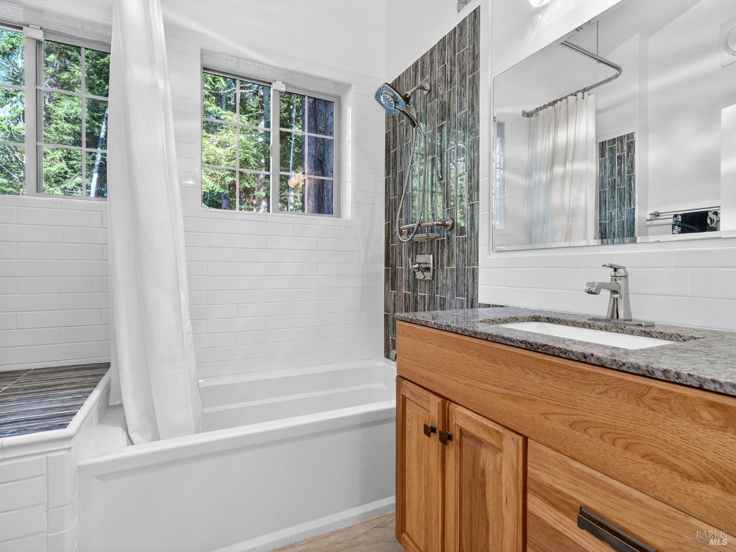 19400 Dorffi Road Fort Bragg CA 95437
