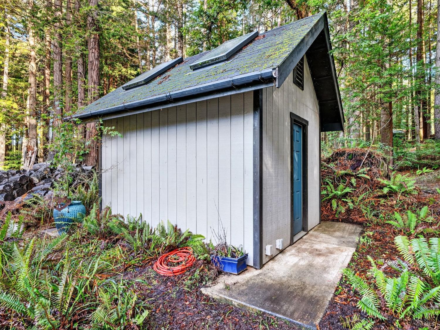 19400 Dorffi Road Fort Bragg CA 95437