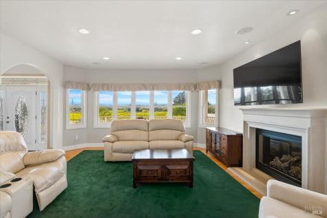 2346 Olivet Lane Santa Rosa CA 95401