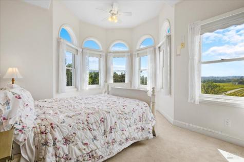 2346 Olivet Lane Santa Rosa CA 95401