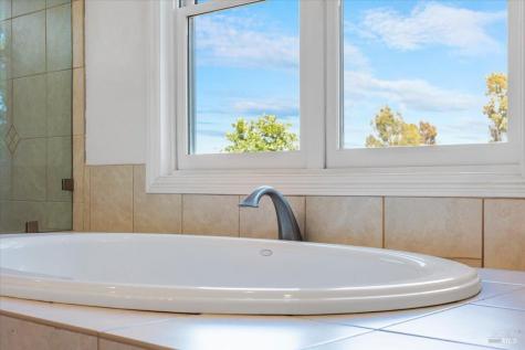 2346 Olivet Lane Santa Rosa CA 95401