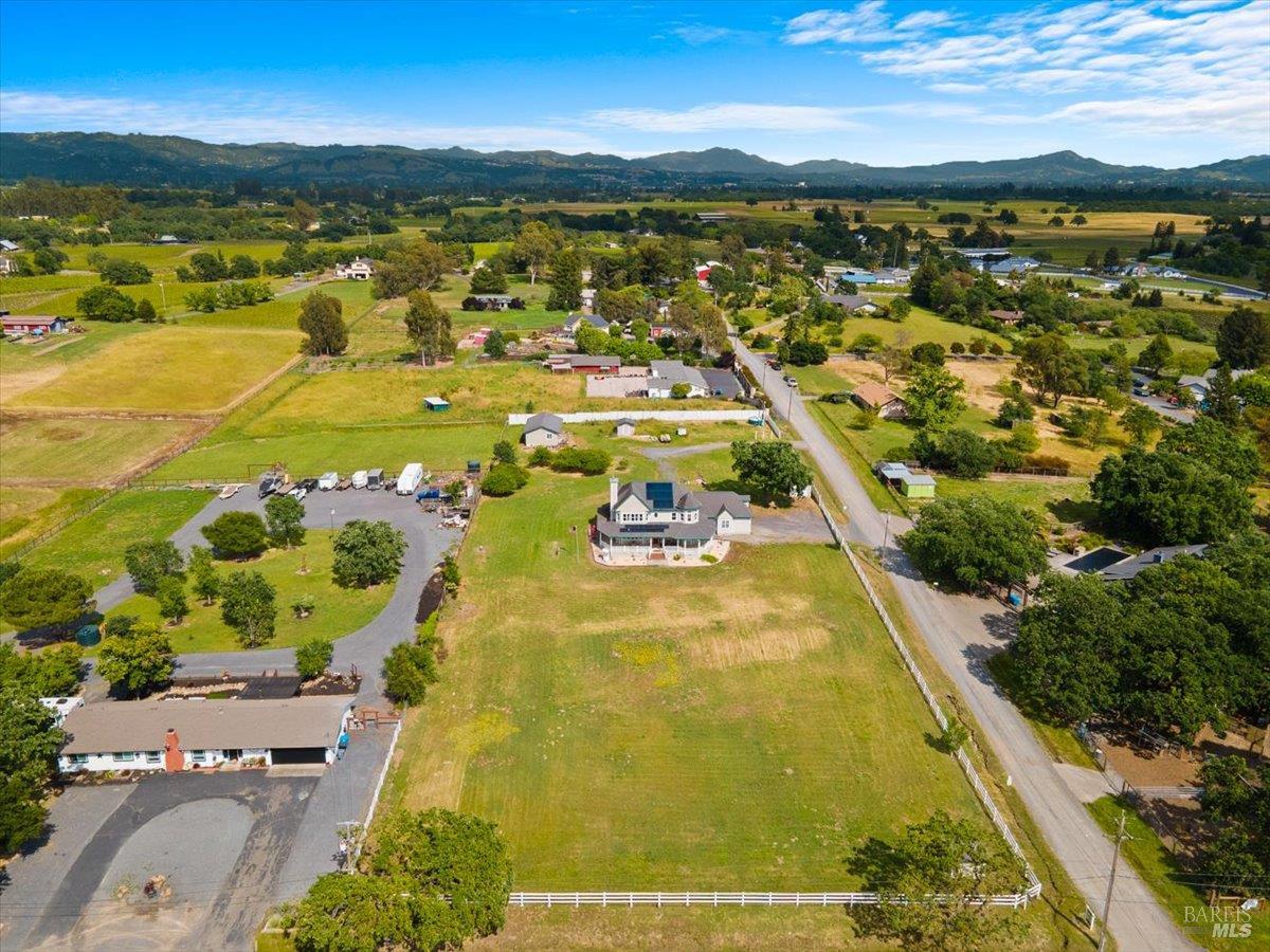 2346 Olivet Lane Santa Rosa CA 95401