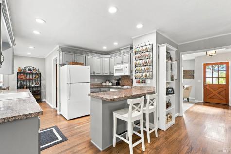 2604 Topaz Drive Novato CA 94945