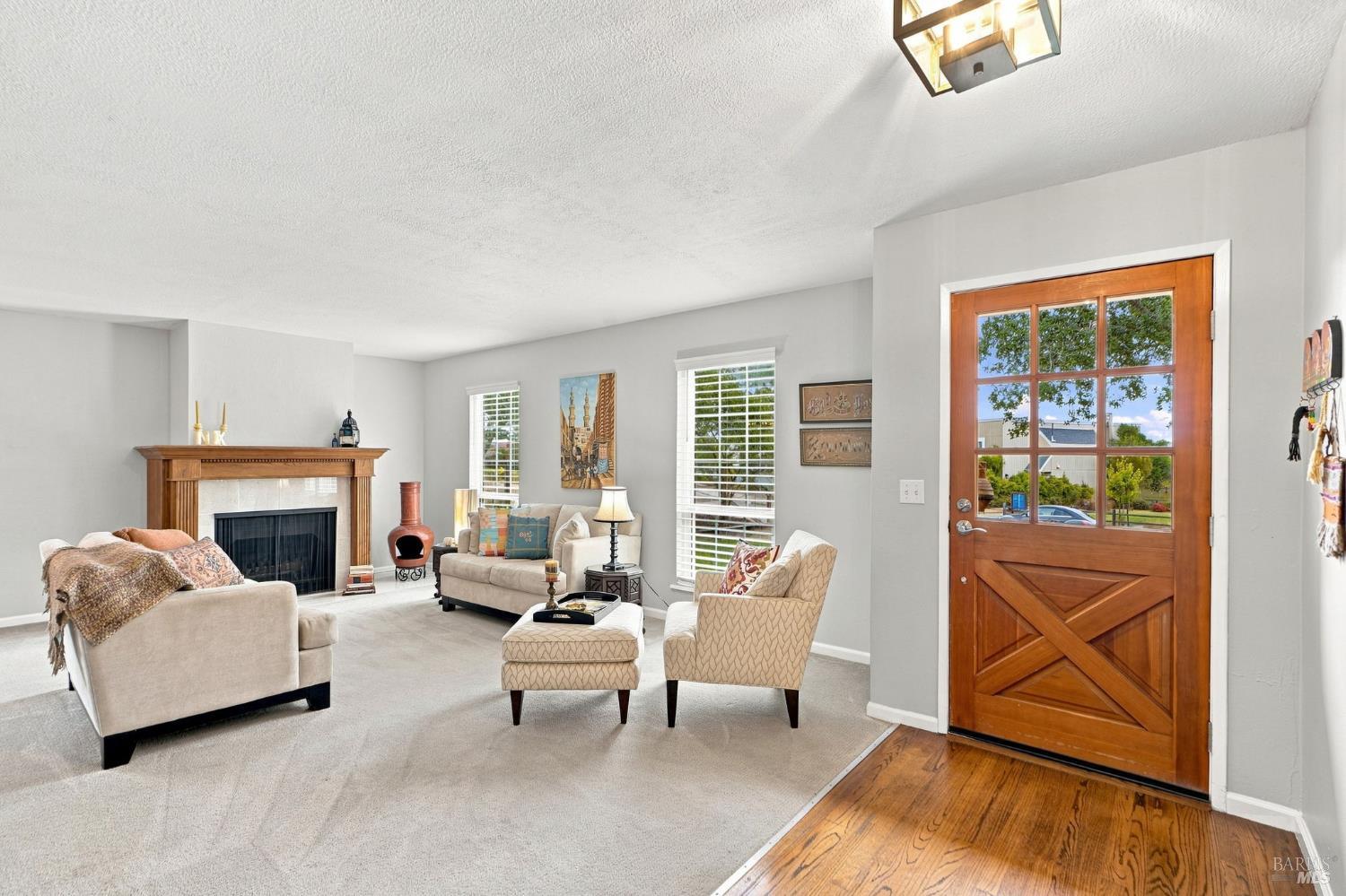 2604 Topaz Drive Novato CA 94945