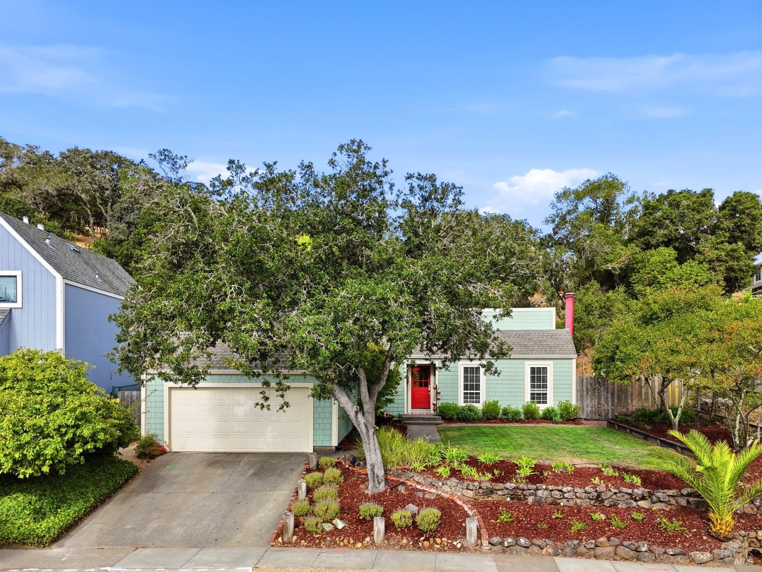 2604 Topaz Drive Novato CA 94945