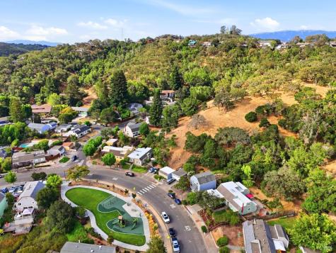 2604 Topaz Drive Novato CA 94945