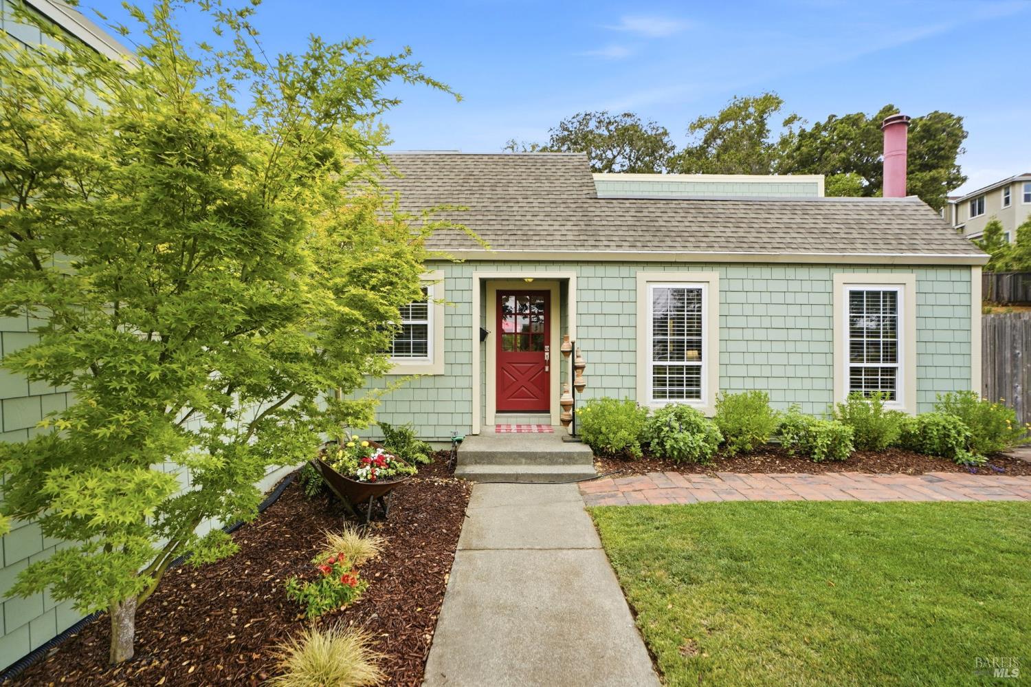 2604 Topaz Drive Novato CA 94945