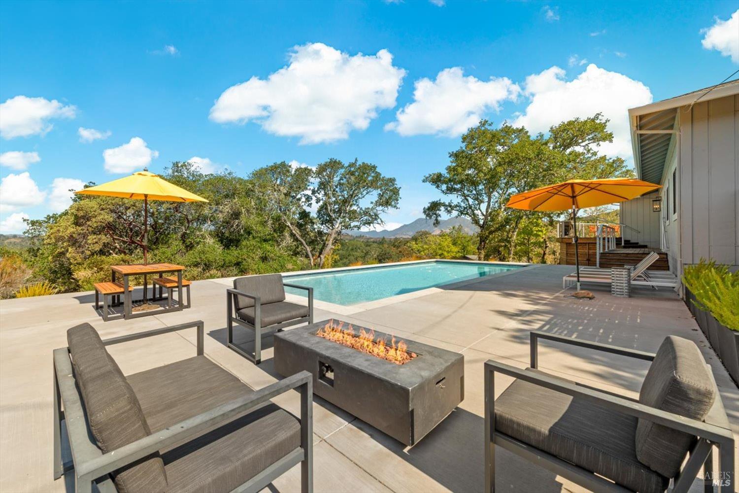 5860 Sharp Road Calistoga CA 94515