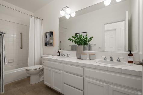 450 Florence Avenue Sebastopol CA 95472