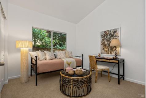 450 Florence Avenue Sebastopol CA 95472
