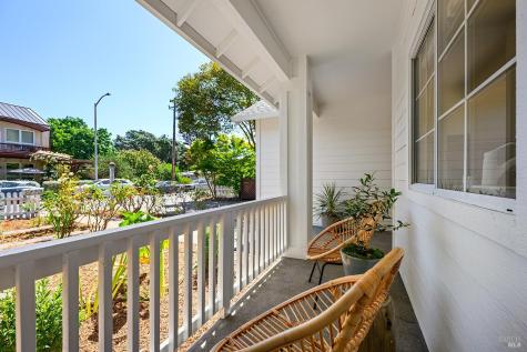 450 Florence Avenue Sebastopol CA 95472