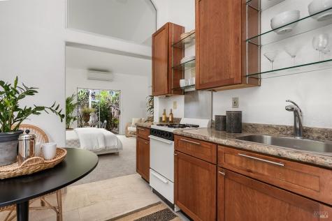 450 Florence Avenue Sebastopol CA 95472