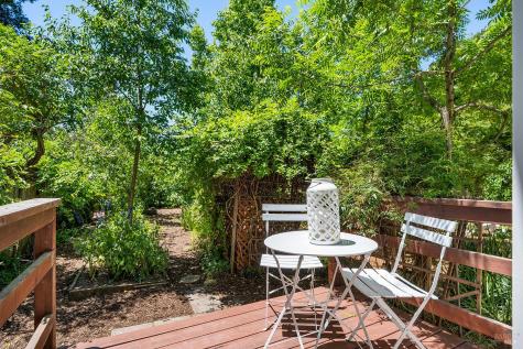 450 Florence Avenue Sebastopol CA 95472