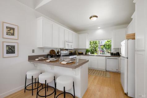 450 Florence Avenue Sebastopol CA 95472