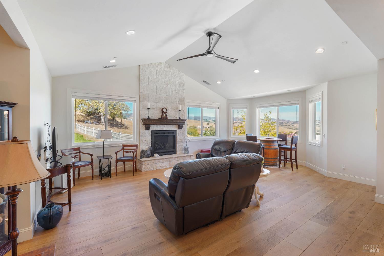 6993 Steiger Hill Road Vacaville CA 95688