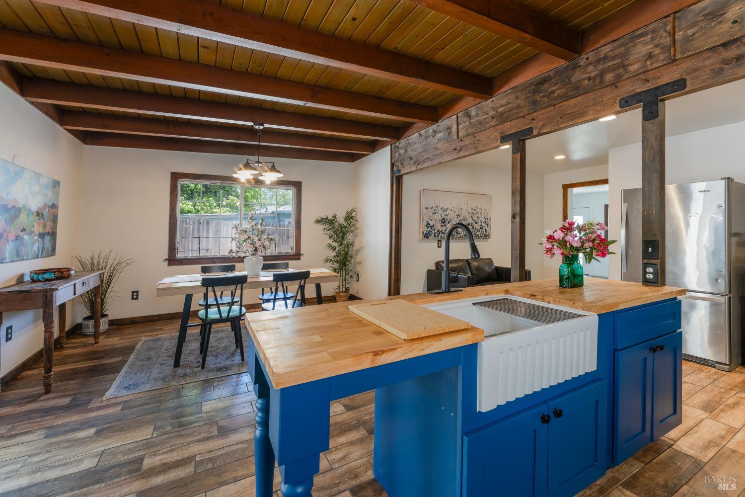 262 Magnolia Street Ukiah CA 95482