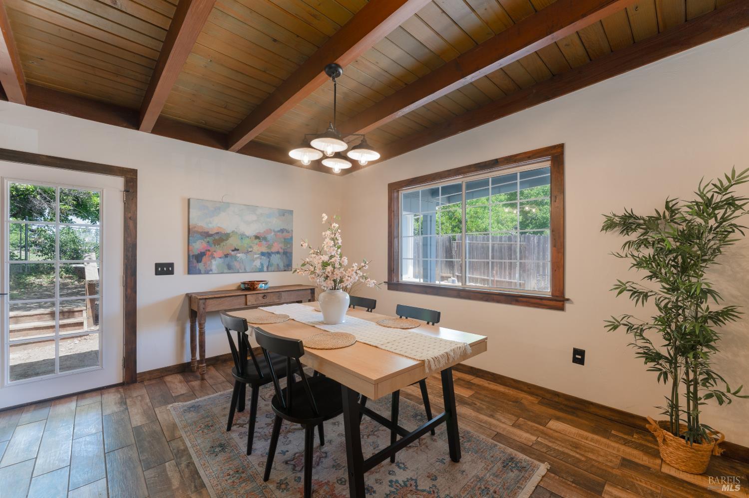 262 Magnolia Street Ukiah CA 95482