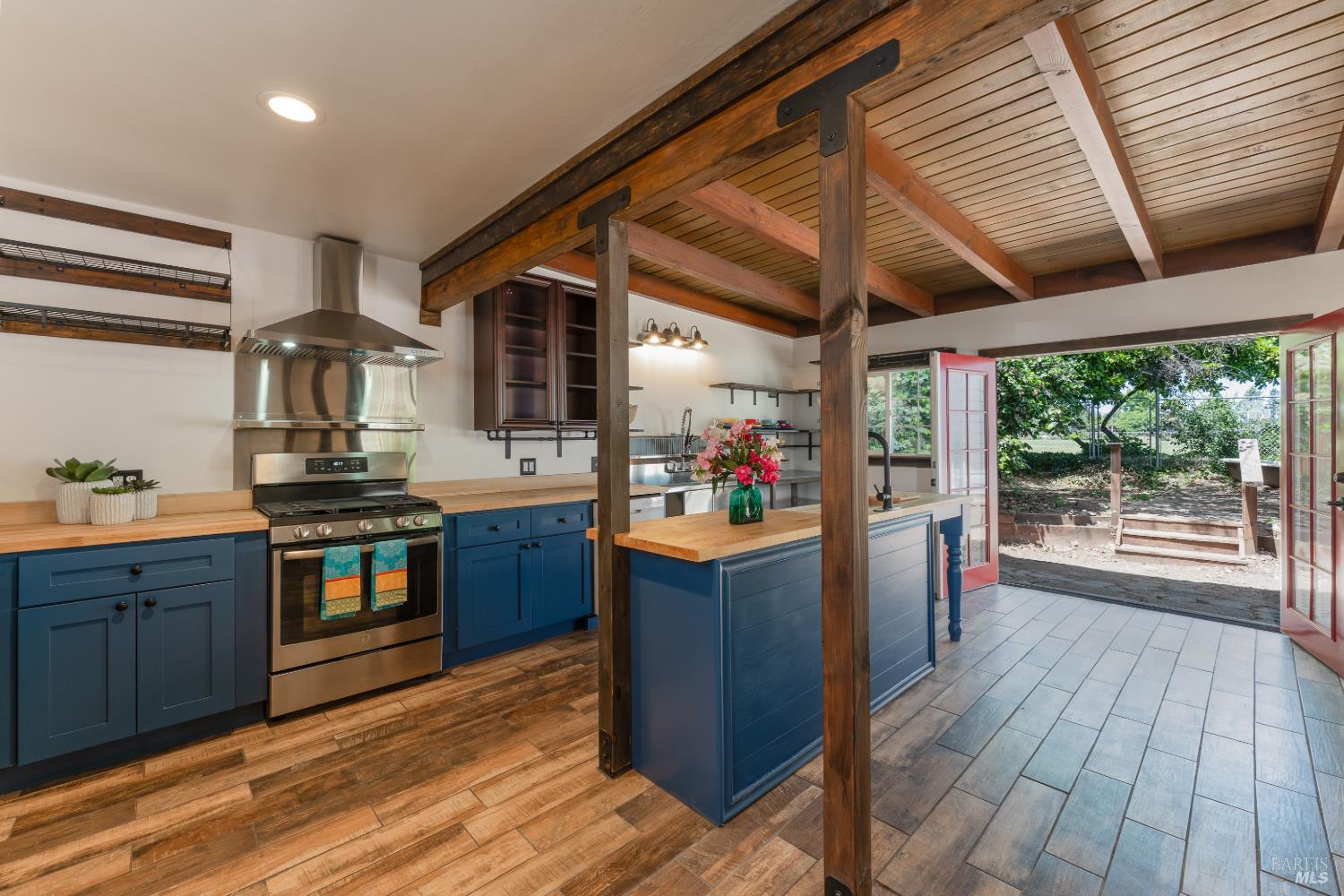 262 Magnolia Street Ukiah CA 95482