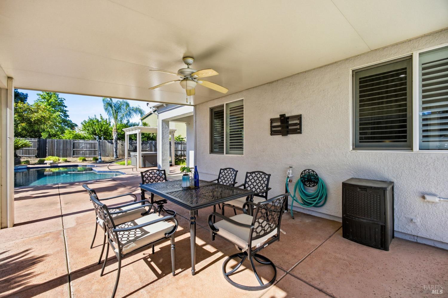 918 Shelter Cove Court Vacaville CA 95688