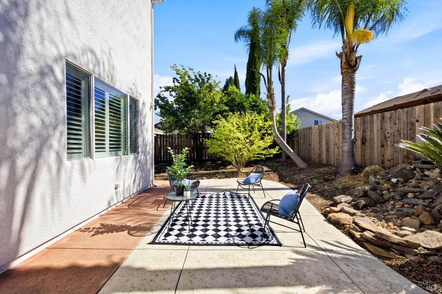 918 Shelter Cove Court Vacaville CA 95688