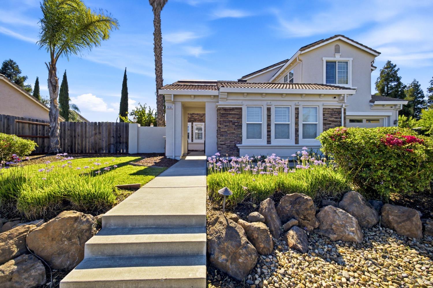 918 Shelter Cove Court Vacaville CA 95688