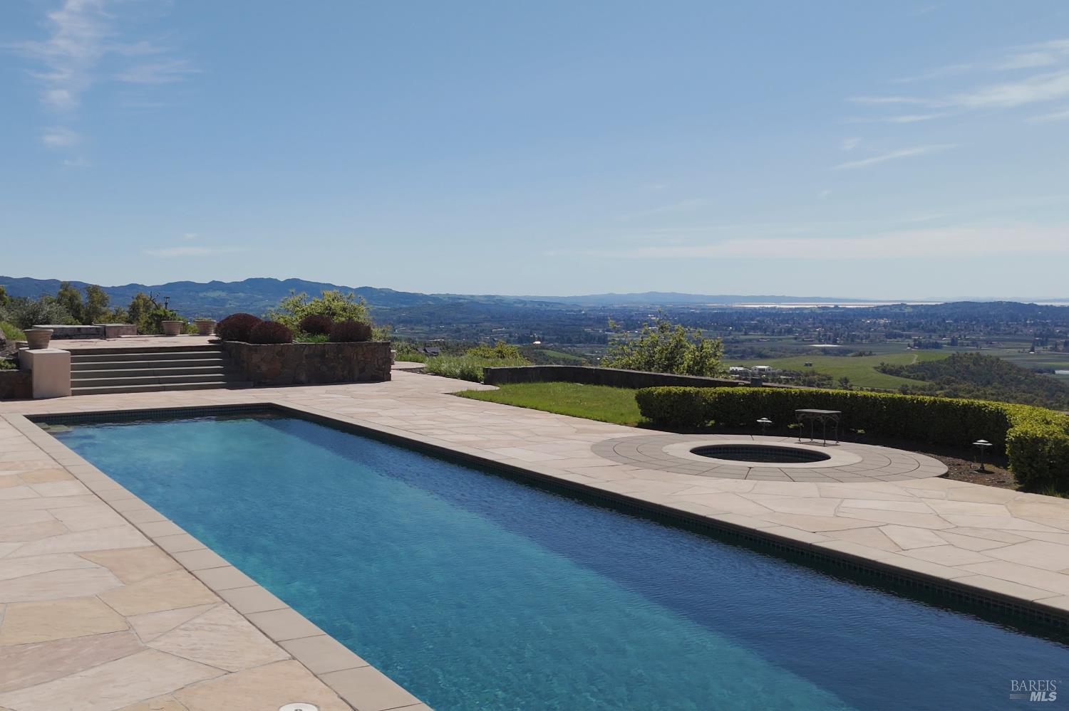 177 Ridge Drive Napa CA 94558