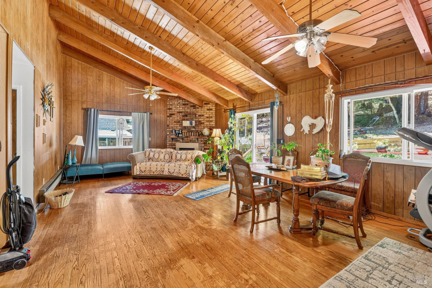 25090 Goose Lane Willits CA 95490