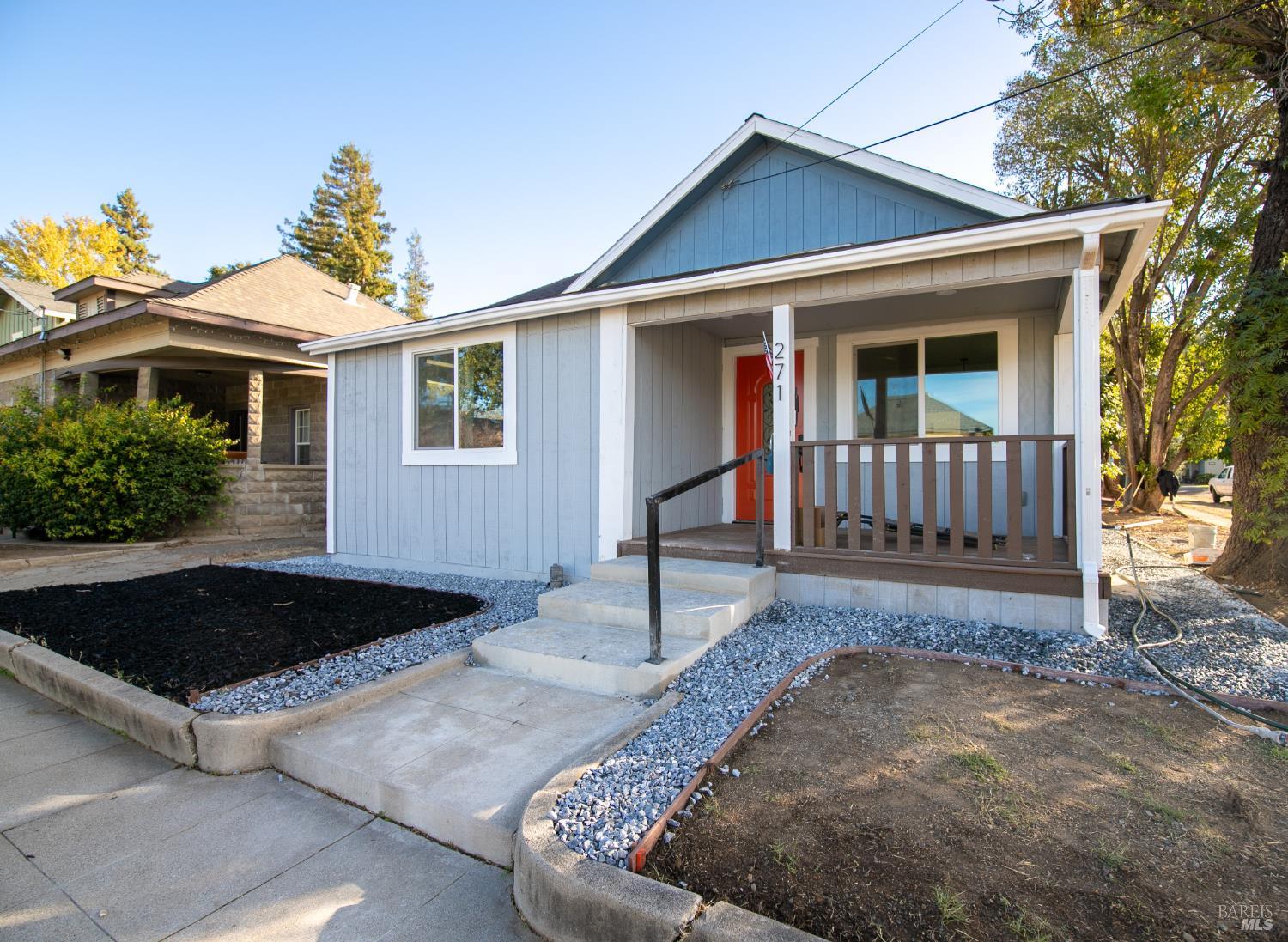 271 S 3rd Street Dixon CA 95620