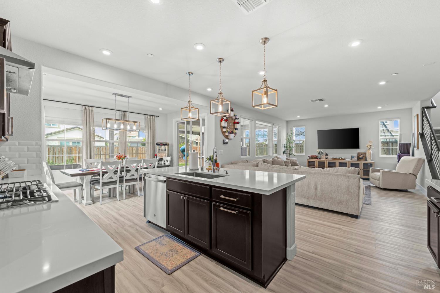 1545 Patton Court Dixon CA 95620