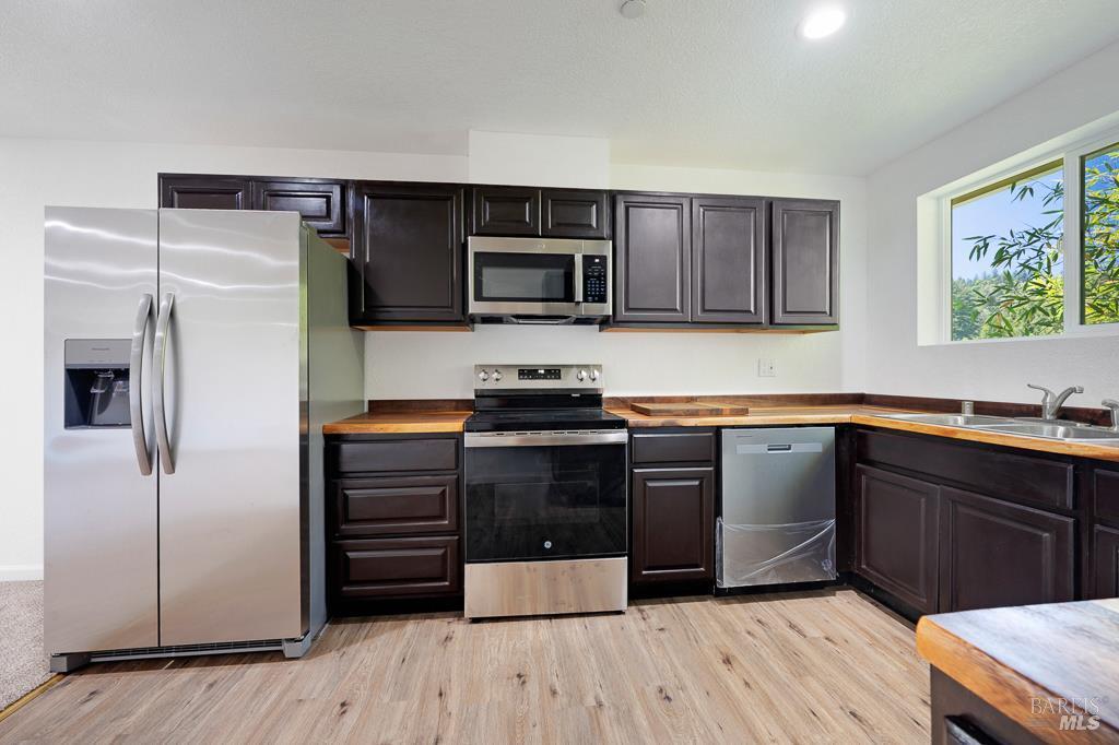 14783-14785 Armstrong Woods Road Guerneville CA 95446