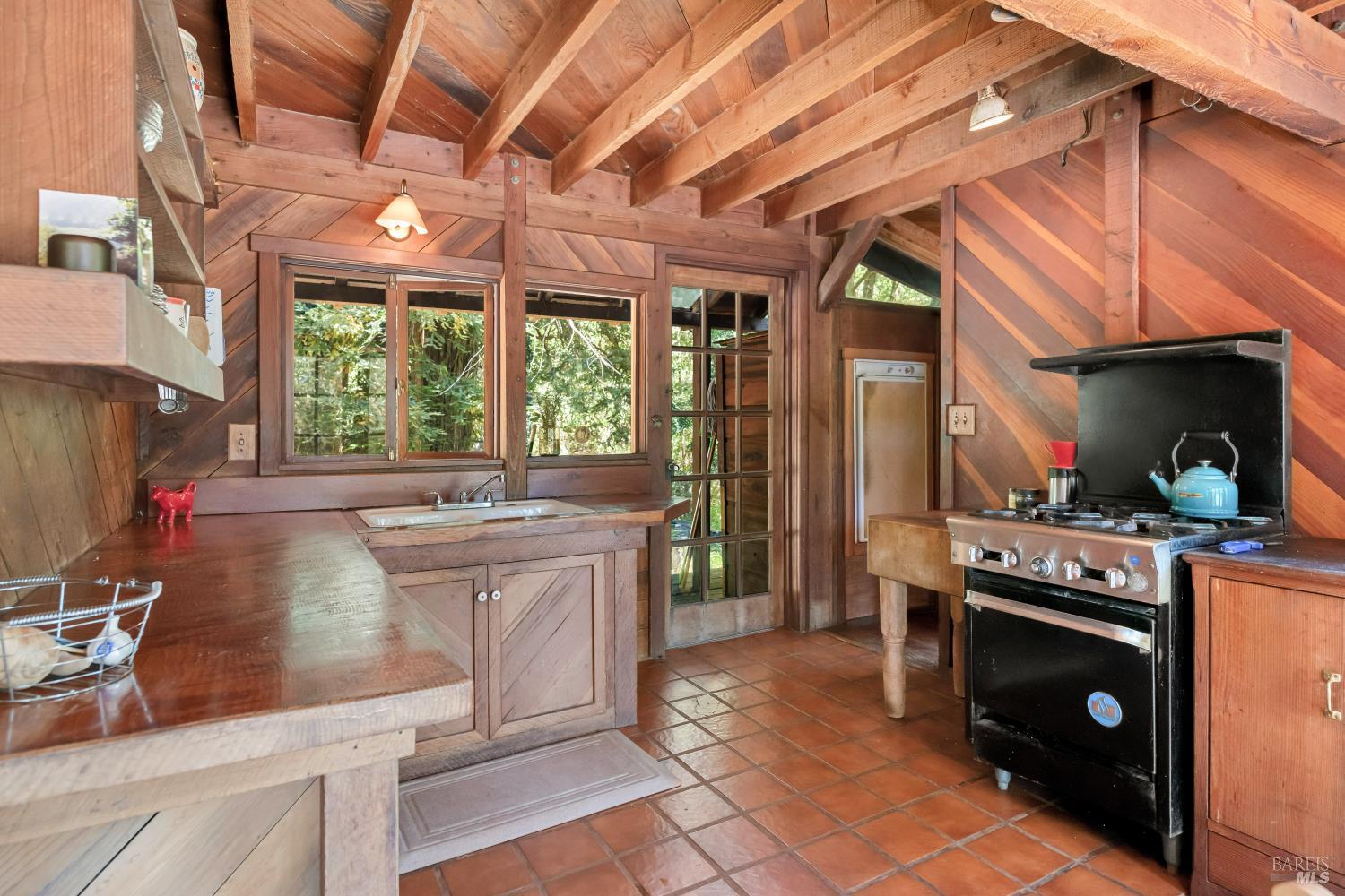 17777 Willow Creek Road Occidental CA 95465