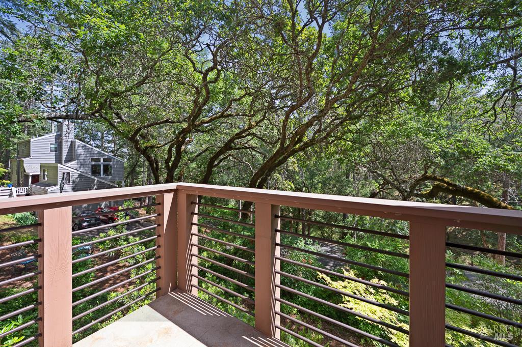 827 Wild Oak Drive Santa Rosa CA 95409