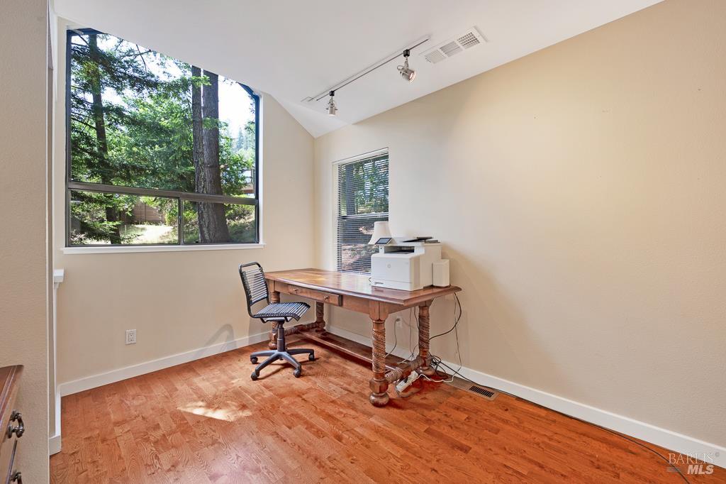 827 Wild Oak Drive Santa Rosa CA 95409