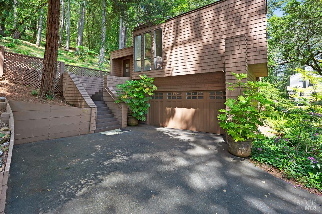 827 Wild Oak Drive Santa Rosa CA 95409