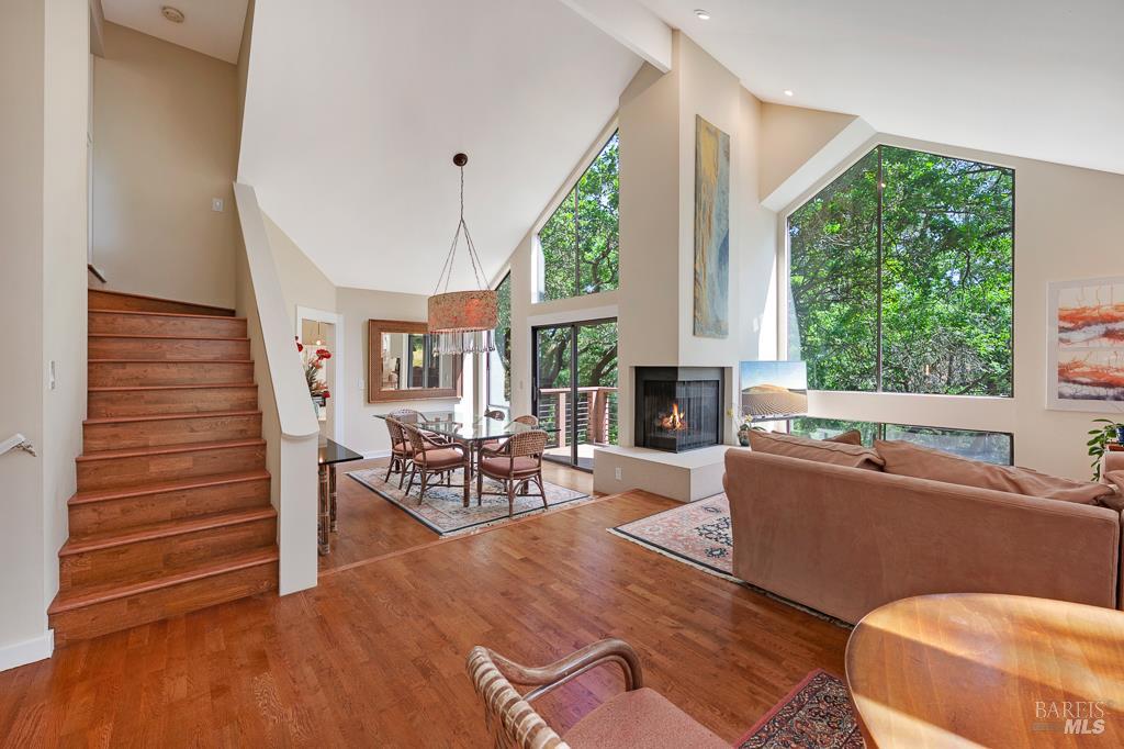 827 Wild Oak Drive Santa Rosa CA 95409