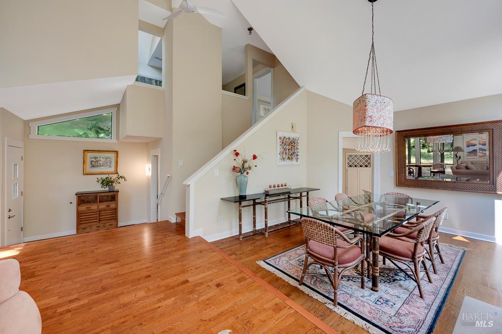827 Wild Oak Drive Santa Rosa CA 95409