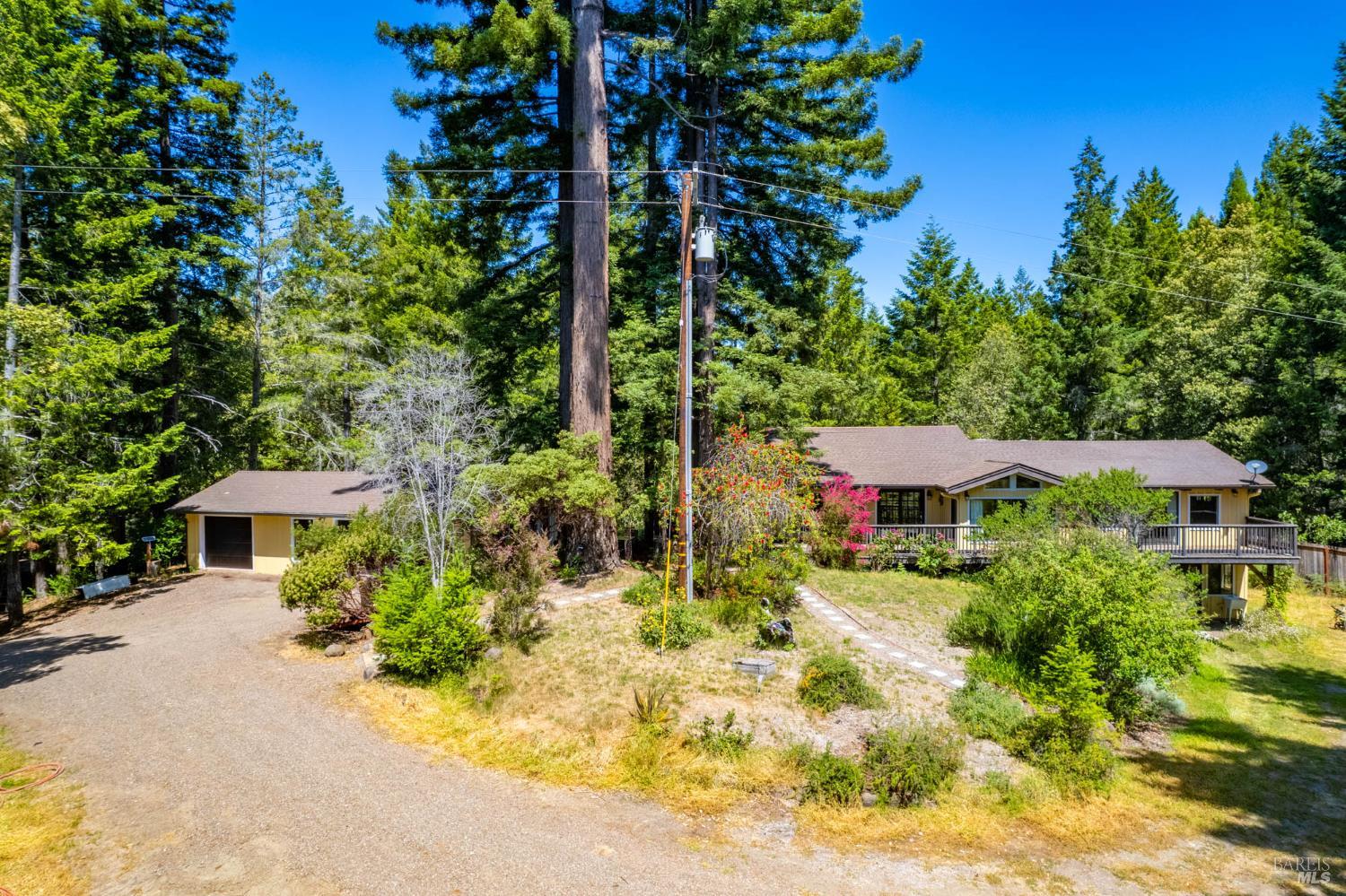 7701 Signal Ridge Road Philo CA 95466