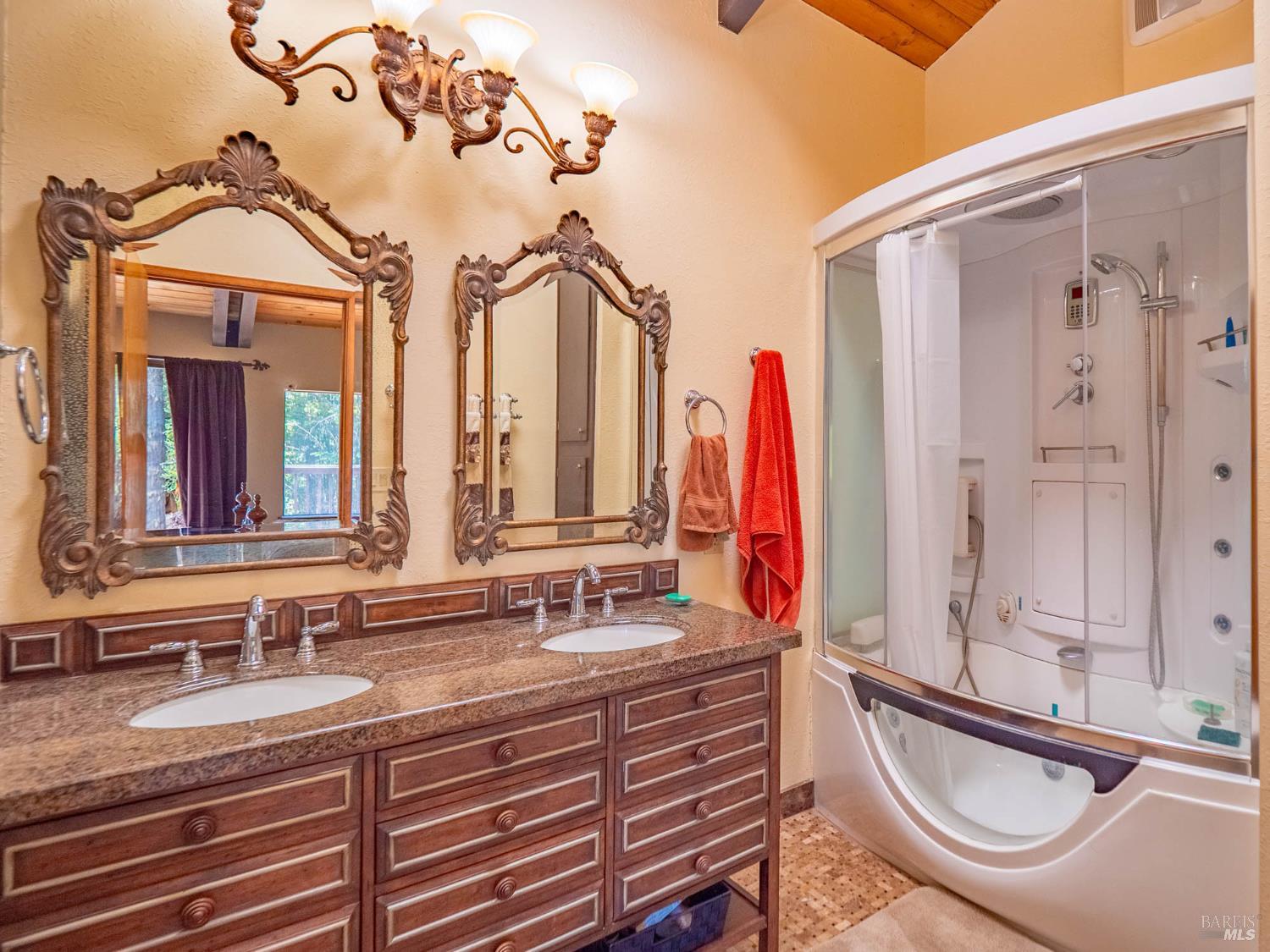 7701 Signal Ridge Road Philo CA 95466