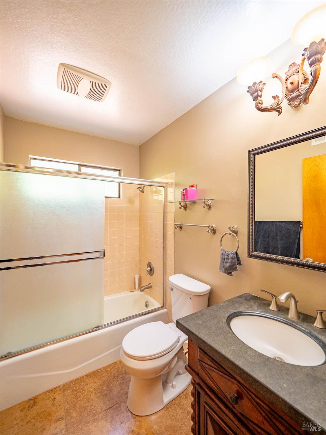 7701 Signal Ridge Road Philo CA 95466