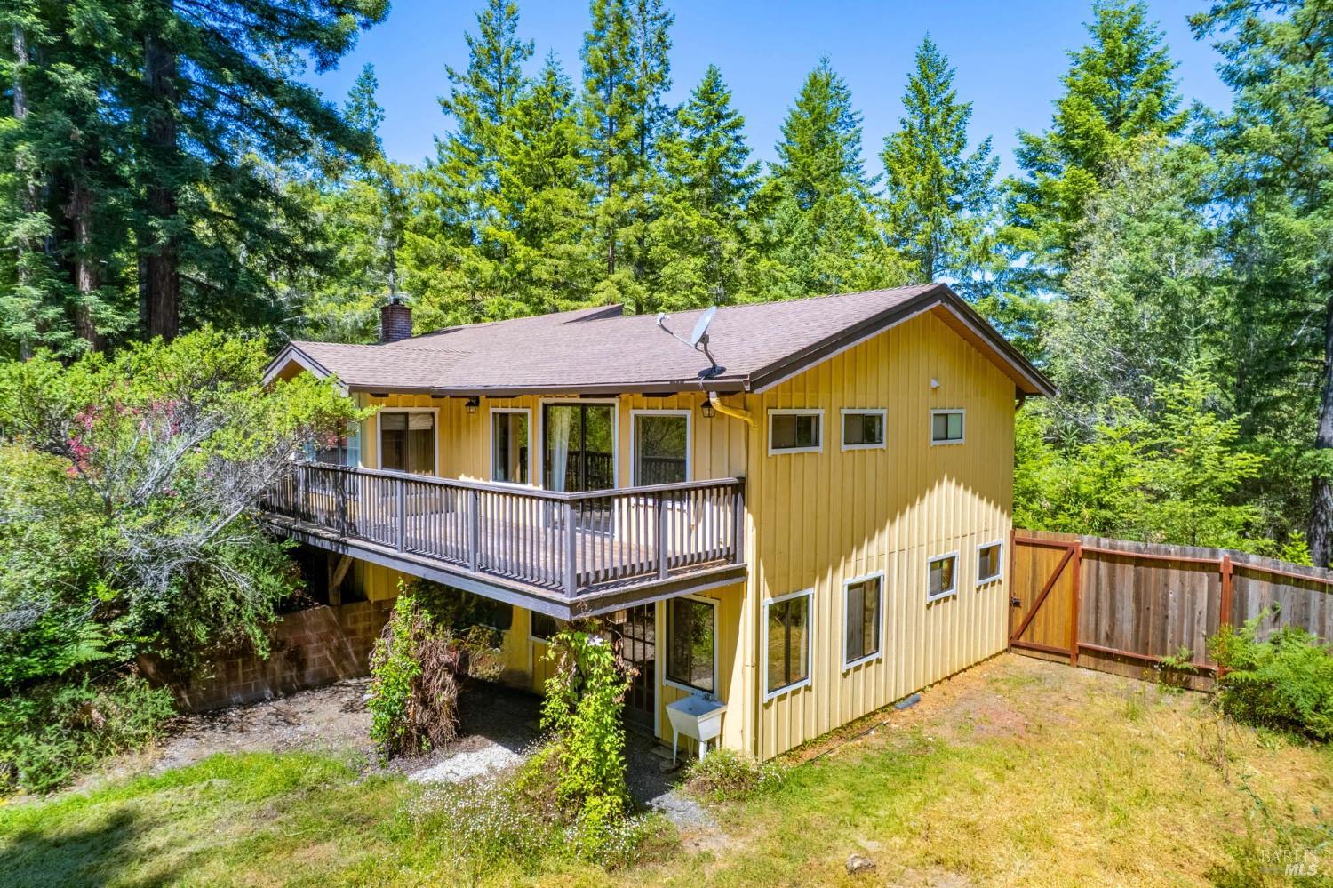 7701 Signal Ridge Road Philo CA 95466