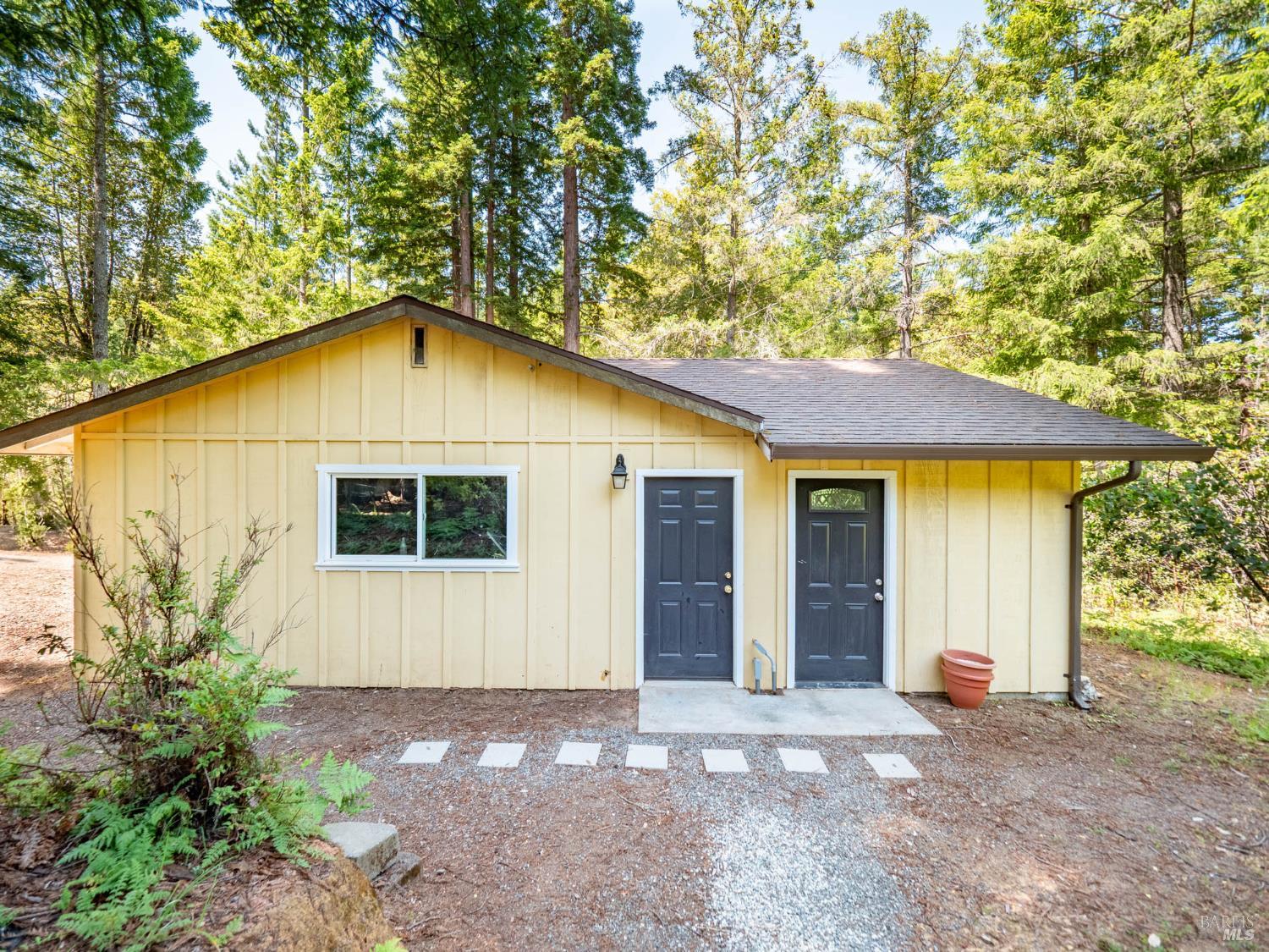 7701 Signal Ridge Road Philo CA 95466