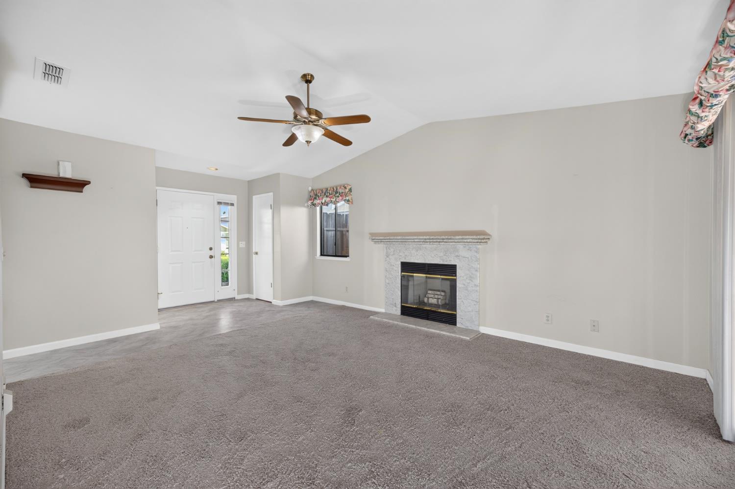 1724 Amber Leaf Way Lodi CA 95242