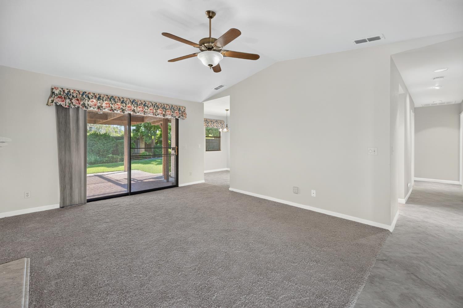 1724 Amber Leaf Way Lodi CA 95242